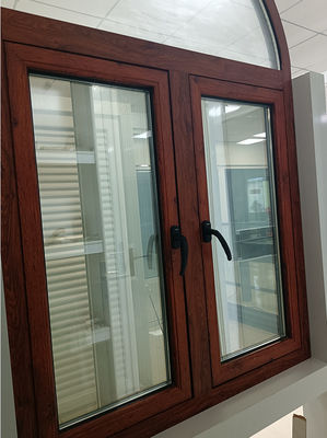 Janela de cozinha com vidro isolado temperado