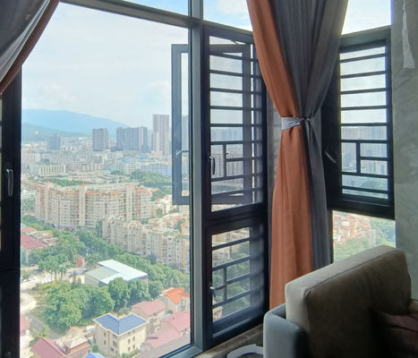 Janela de balanço de alumínio moderno Janela de balanço de vidro isolado