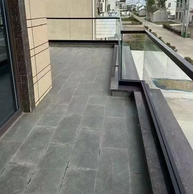Sistema de barrancos de vidro sem quadro com mangueira no topo de vidro