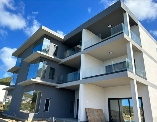 Barranco de vidro de alumínio preto de canal U Barranco de vidro de alumínio estável