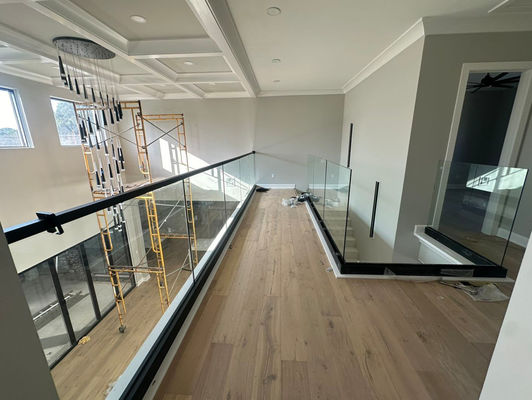 Balustrade de vidro de alumínio revestida com pó