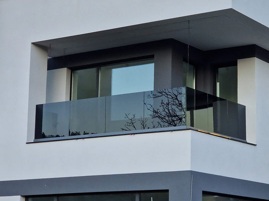Balustrade de vidro suave, sem enquadramento, à prova de poeira e fácil de limpar