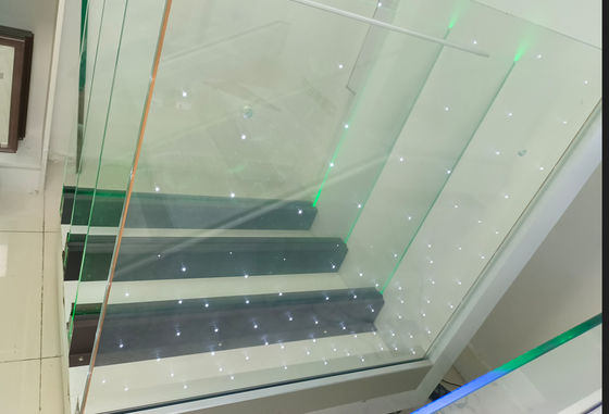 Balustrada de vidro de alumínio U-canal resistente a intempéries para o exterior