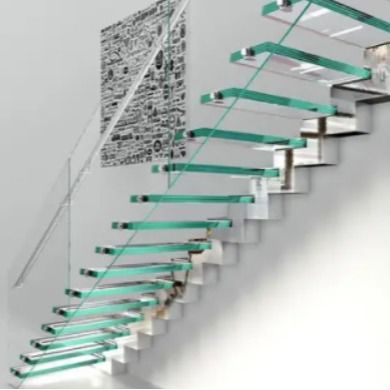 Escalinha de madeira flutuante interior com feixe de aço inoxidável invisível