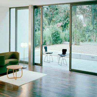 Porta de Vidro Deslizante de Alumínio de Alta Qualidade com Fechadura Multiponto, Garantia de 10 Anos e Vida Útil de 50 Anos