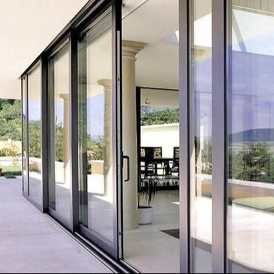 Porta deslizante de alumínio residencial com método de abertura de empurrão e puxa e vidro duplo temperado