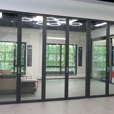 Portas duplas de alumínio impermeáveis personalizadas com alta durabilidade e eficiência energética