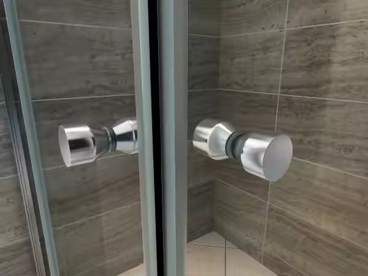 Porta deslizante de alumínio durável com vida útil de 50 anos e suporte online 24 horas com acabamento de oxidação