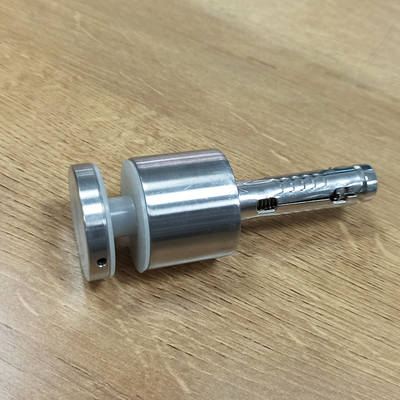 Instalação de parede padrão de aço inoxidável ajustável 304 316