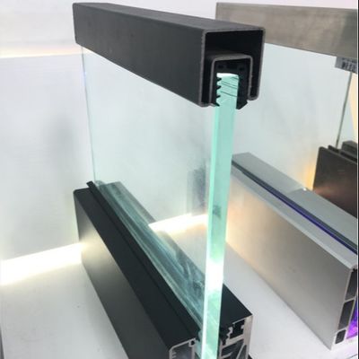 Sistema de canal U de vidro temperado de 800-1200 mm estável com alça de alumínio para segurança e apelo estético